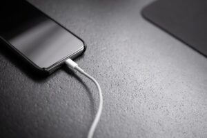 Read more about the article The Lightning Connector